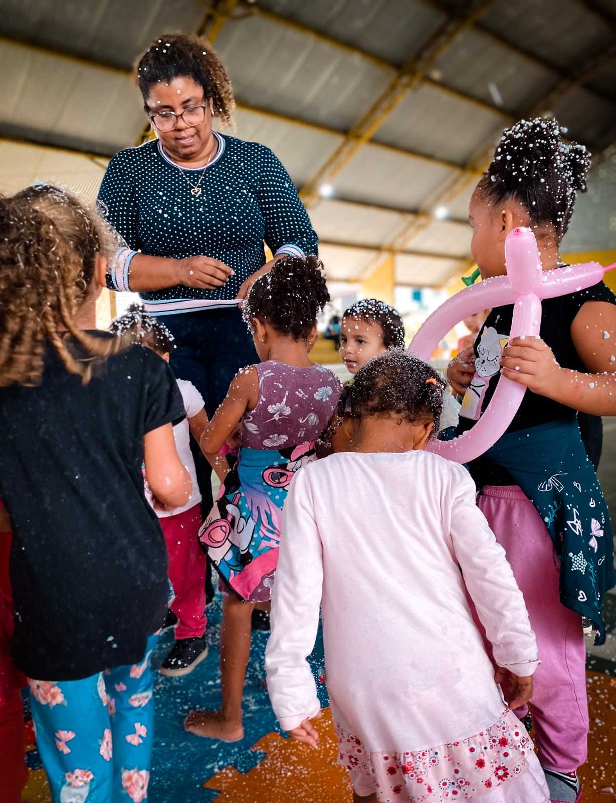 Camacã: Projeto Ruas de Lazer anima as crianças da Creche Rosalina Pinto
